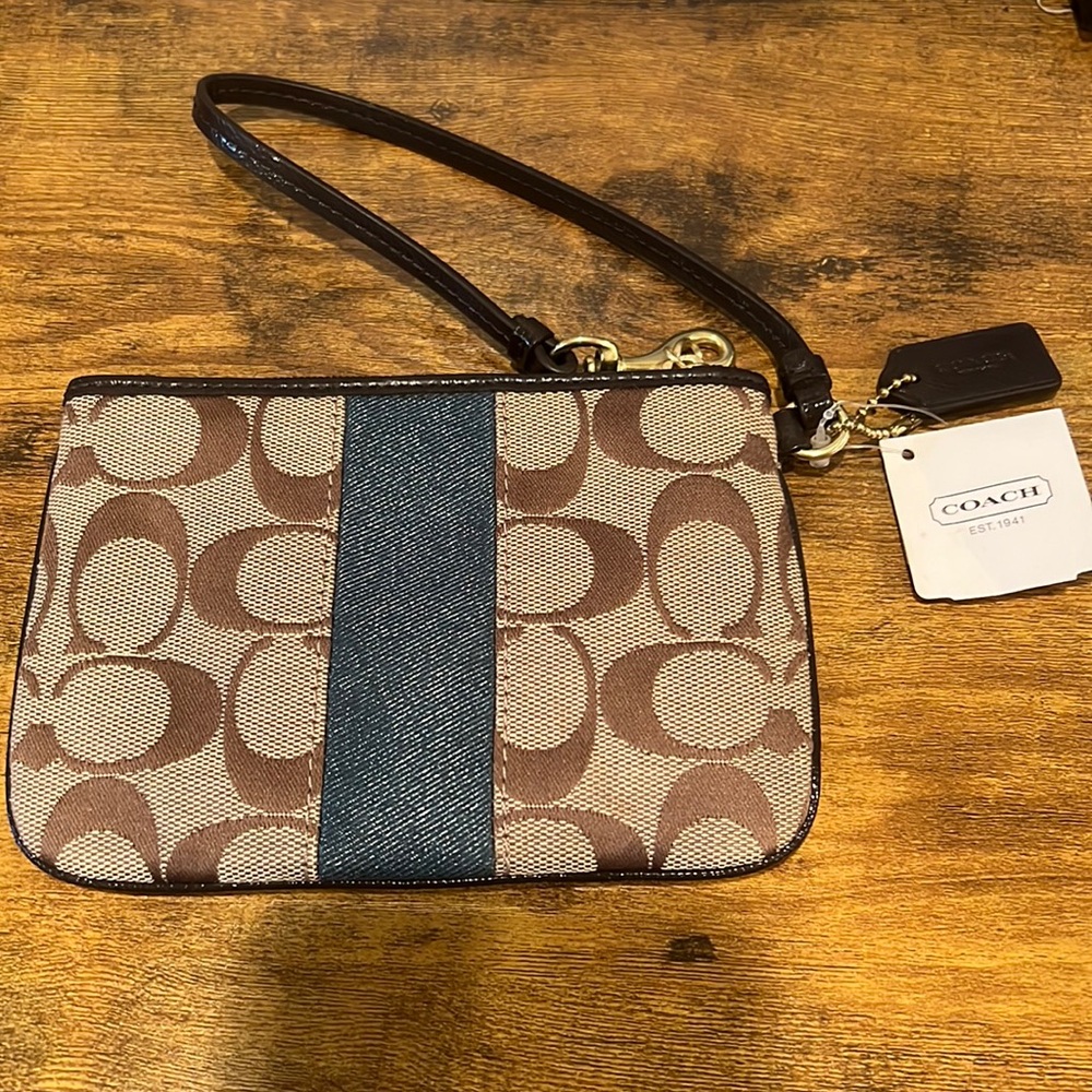 Coach Signature Stripe small wristlet (green)